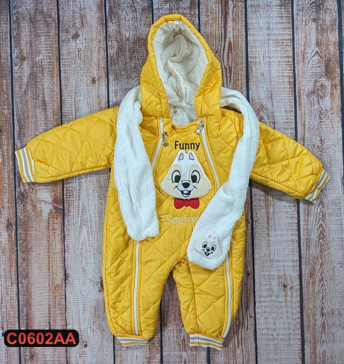 Bebi skafander sa šalom – postavljen (80-92)