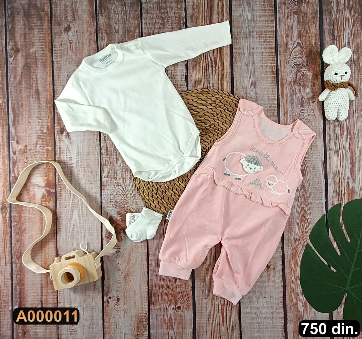 Plišana zekica sa čarapicom i pamučnom majicom (62-74)